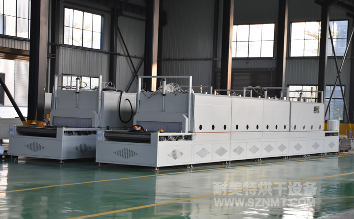 氫電池加熱自動整平固化隧道爐(變頻調(diào)風) 氫電池加熱自動整平固化隧道爐(變頻調(diào)風)